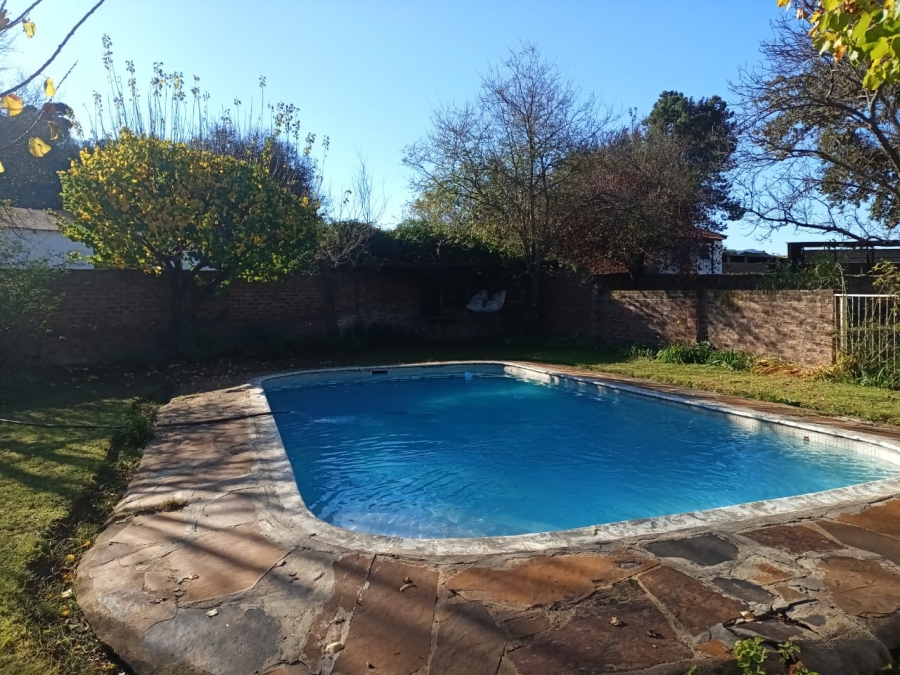 5 Bedroom Property for Sale in Queenstown Rural Eastern Cape